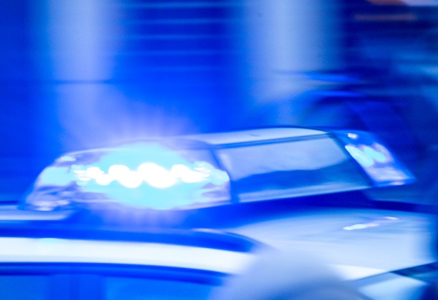 Einsatz in einer Erstaufnahmeeinrichtu...efferspray gesprüht. (Symbolbild) | Foto: Jens Büttner/dpa Einsatz in einer Erstaufnahmeeinrichtu...efferspray gesprüht. (Symbolbild) | Foto: Jens Büttner/dpa