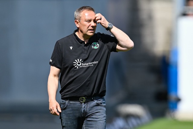 Ist nicht länger Trainer bei Hannover 96: André Breitenreiter. | Foto: Uwe Anspach/dpa Ist nicht länger Trainer bei Hannover 96: André Breitenreiter. | Foto: Uwe Anspach/dpa