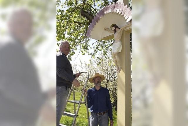 Wegkreuz im Kleegrtli in neuem Glanz