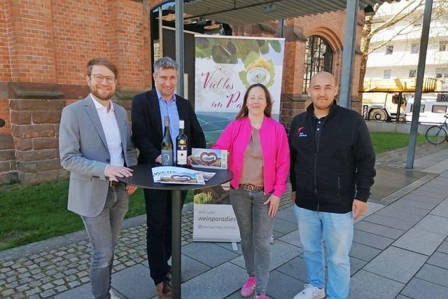 22 Weinmacher prsentieren in Offenburg den 2024er