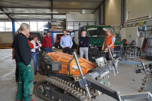 Besuch am neuen Standort des Landschaf...Regierungsvizepräsident Klemens Ficht. | Foto: Regierungspräsidium Freiburg Besuch am neuen Standort des Landschaf...Regierungsvizepräsident Klemens Ficht. | Foto: Regierungspräsidium Freiburg