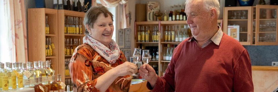 Die Goldbrenner vom Kaiserstuhl:Mit Brlauchschnaps nach ganz oben