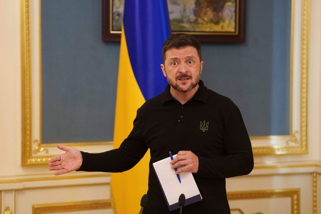 Russland hat Selenskyj zufolge eine Ra...uptstadt Kiew eingesetzt. (Archivbild) | Foto: Evgeniy Maloletka/AP/dpa Russland hat Selenskyj zufolge eine Ra...uptstadt Kiew eingesetzt. (Archivbild) | Foto: Evgeniy Maloletka/AP/dpa