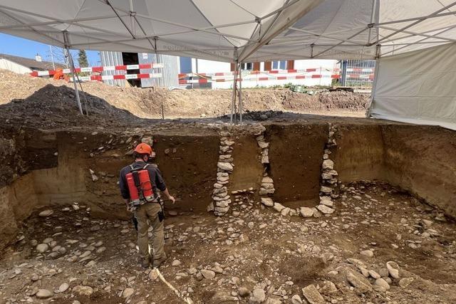 Bei Rettungsagrabungen finden Archologen rmische Bauten in einem Baugebiet in Kaiseraugst