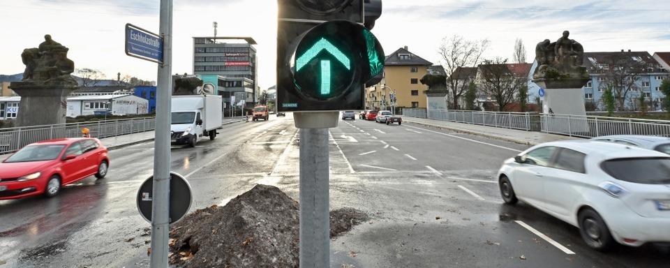 Unbekannter E-Scooter-Fahrer flchtet nach von ihm verursachten Unfall in Freiburg