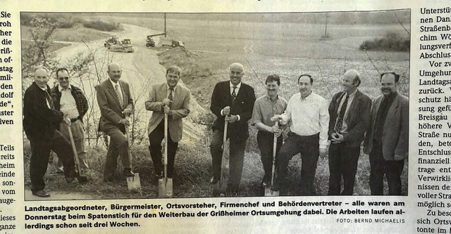 Ende April 1975 fand der Spatenstich z...er Umgehungsstrae fr Griheim statt.  | Foto: Alexander Huber