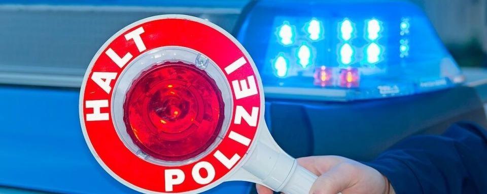 Rollerfahrer ohne Helm flchtet bei Donaueschingen vor der Polizei und verletzt sich schwer