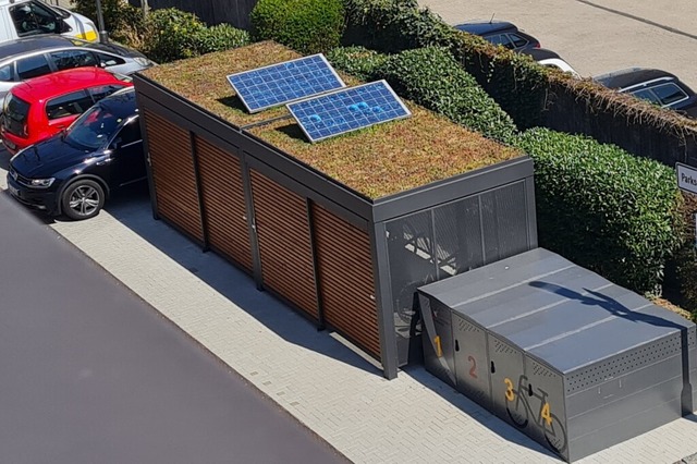 Ein Beitrag zur klimafreundlichen Mobi...r rege von den Mitarbeitenden genutzt. | Foto: Landratsamt Lörrach / Samira Böhmisch Ein Beitrag zur klimafreundlichen Mobi...r rege von den Mitarbeitenden genutzt. | Foto: Landratsamt Lörrach / Samira Böhmisch