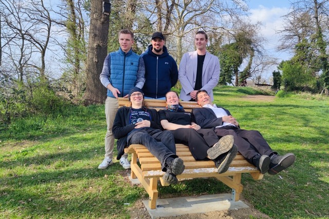 Jugendgemeinderat und Bürgermeister be...ndziorra, Sahin Özel und Pascal Gence. | Foto: Gemeinde Denzlingen Jugendgemeinderat und Bürgermeister be...ndziorra, Sahin Özel und Pascal Gence. | Foto: Gemeinde Denzlingen