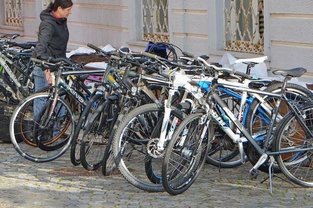 Fotoalbum: Bei Radmarkt in Emmendingen lief es rund