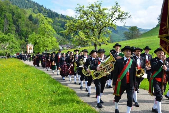 Patrozinium wird in Mnstertal mit Orchestern und vielen Vereinen gefeiert