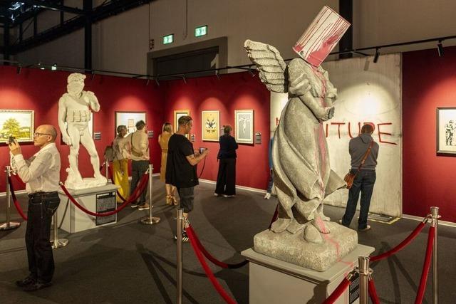 Die Messe Freiburg ist seit einigen Tagen ein Kunstmuseum – zu Besuch in der Banksy-Ausstellung