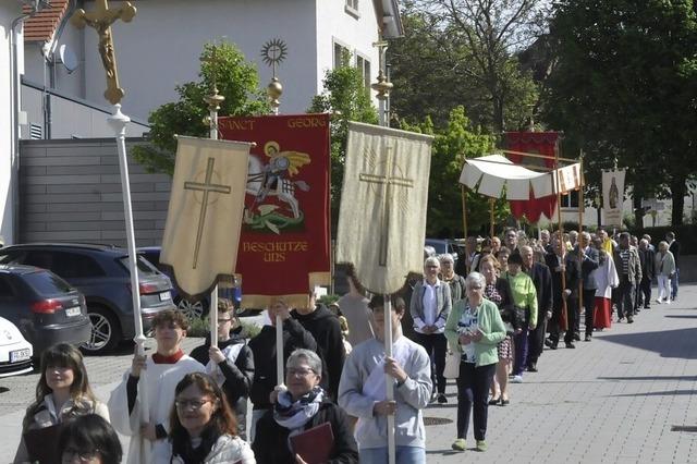 Prozession in Achkarren