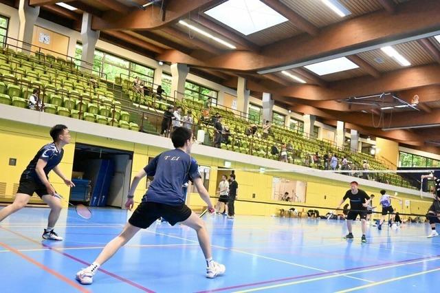 Erstes Badminton-Turnier der China-Community in Emmendingen