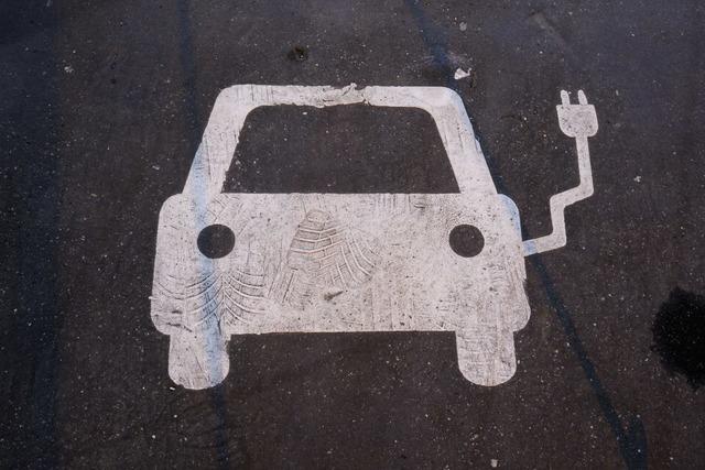 Wie sieht die knftige E-Auto-Frderung aus?