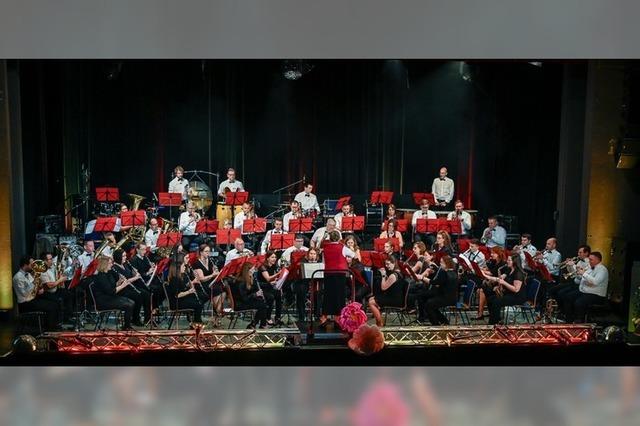 Konzert des Musikvereins Dinglingen mit neuer Dirigentin