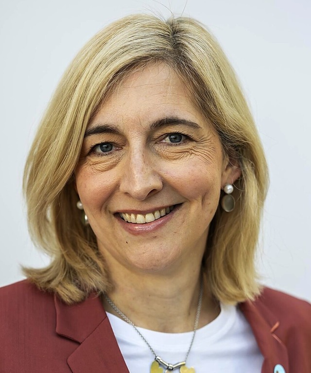 Nina Warken bernimmt das Bundesminist...gaben und Chef des Bundeskanzleramtes.  | Foto: Michael Kappeler (dpa)