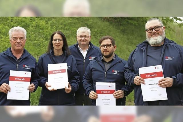 Das DRK Mnchweier-Wallburg zeichnet langjhrige Mitglieder aus