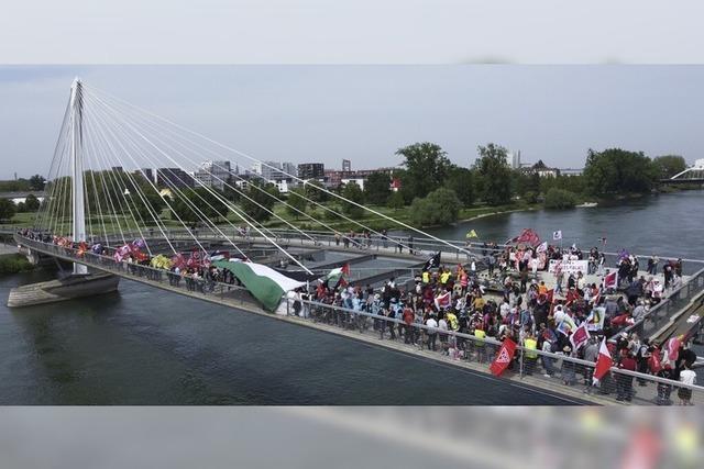 DGB ruft zu Kundgebung und Familienfest nach Kehl