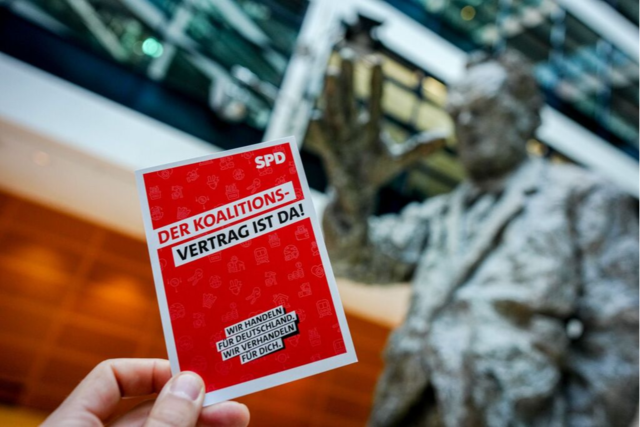 SPD-Mitglieder stimmen Koalition mit CDU und CSU zu
