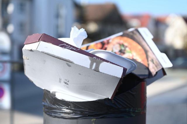 Statt Verpackungssteuer wollen einige Rheinfelder Gemeinderte lieber hhere Strafen fr Mllsnder