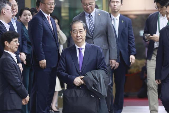Sdkoreas bergangsprsident Han Duck Soo tritt zurck