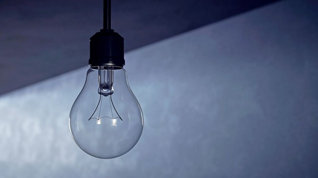 Drei Minuten war die Bevölkerung in Se...eim ohne Strom und so auch ohne Licht. | Foto: Negro Elkha - Stcok-adobe.com Drei Minuten war die Bevölkerung in Se...eim ohne Strom und so auch ohne Licht. | Foto: Negro Elkha - Stcok-adobe.com