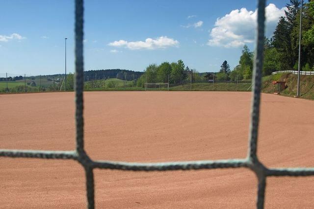 FC Dachsberg will neuen Kunstrasenplatz