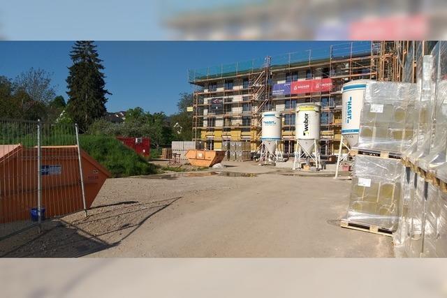 Sitzgelegenheiten sind bei dem neuen Kindergarten und Seniorenheim in Ettenheim gewnscht