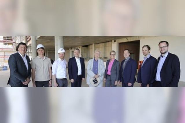 Klinikneubau: In nur 18 Monaten zum Richtfest