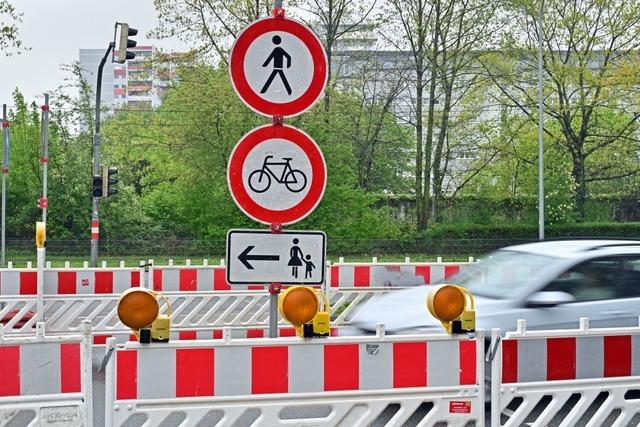 Weitere Umleitung an der Elsässer Straße in Freiburg wegen Baustelle Weitere Umleitung an der Elsässer Straße in Freiburg wegen Baustelle
