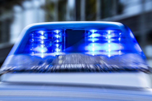 Die Polizei meldet einen Zusammenstoß zweier Radfahrer (Symbolfoto). | Foto: David Inderlied (dpa) Die Polizei meldet einen Zusammenstoß zweier Radfahrer (Symbolfoto). | Foto: David Inderlied (dpa)
