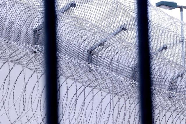 Name fast gleich: Gefängnis entlässt falschen Häftling Name fast gleich: Gefängnis entlässt falschen Häftling