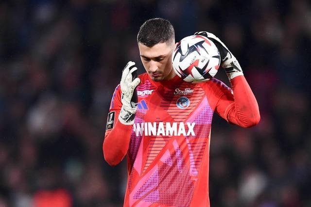 Racing Straburg schlgt Paris Saint-Germain 2:1 und wahrt die Champions-League-Chance