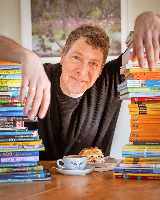 Comicautor Patrick Wirbeleit malt auch Bilder fr Kinderbcher.  | Foto: Alexander Kliem