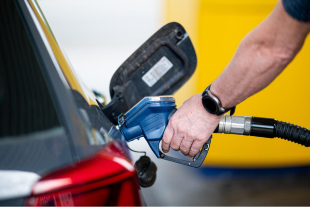 Warum sich die Spritpreise im Laufe des Tages stndig ndern - am Beispiel einer Tankstelle in Denzlingen