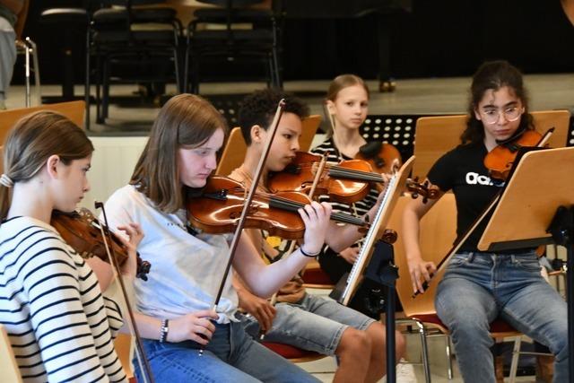 Junge  Musikschüler aus Lörrach und Binningen geben gemeinsame Frühlingskonzerte