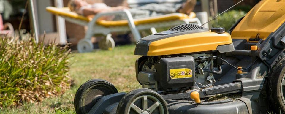 Rasenmher in Titisee-Neustadt gestohlen und angezndet