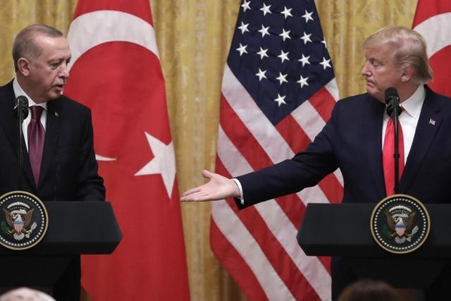 Newsblog: Trump will mit Erdogan zusammenarbeiten