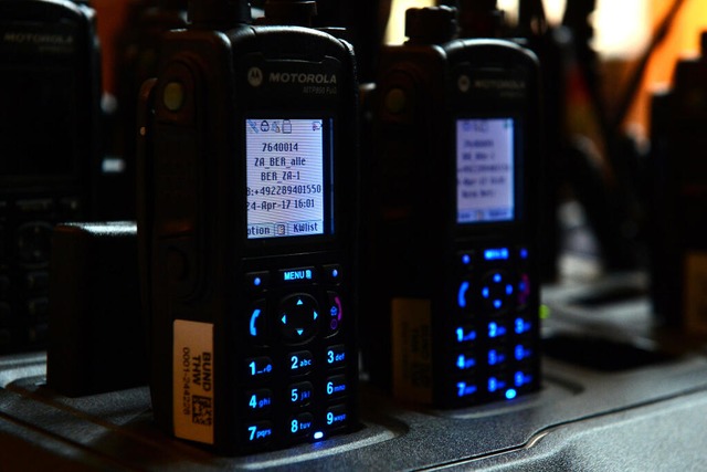 Bundesweit sind Polizei und Rettungsdi...der digitalen Kommunikation betroffen. | Foto: Maurizio Gambarini (dpa) Bundesweit sind Polizei und Rettungsdi...der digitalen Kommunikation betroffen. | Foto: Maurizio Gambarini (dpa)