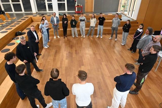 Kurz vor der Brgermeisterwahl haben Teninger Jugendliche ber Kommunalpolitik diskutiert