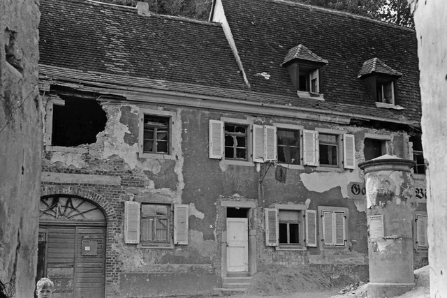 Das Gasthaus Bren in Breisach nach 1945.  | Foto: Gerald Schwab, 1946, United States Holocaust Memorial Museum