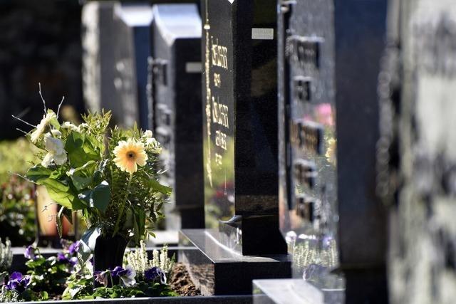 Weisweil reagiert auf zu hohes Defizit und erhht die Friedhofsgebhren ab Juli deutlich