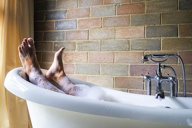 Wohlig in der Wanne aalen