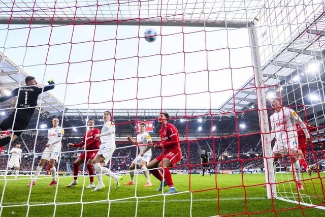 SC-Freiburg-Coach Julian Schuster will das Thema Europa so gut es geht ausblenden