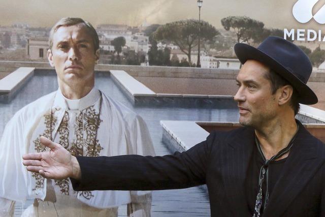 Papst aus den USA? In Serie mit Jude Law durchexerziert