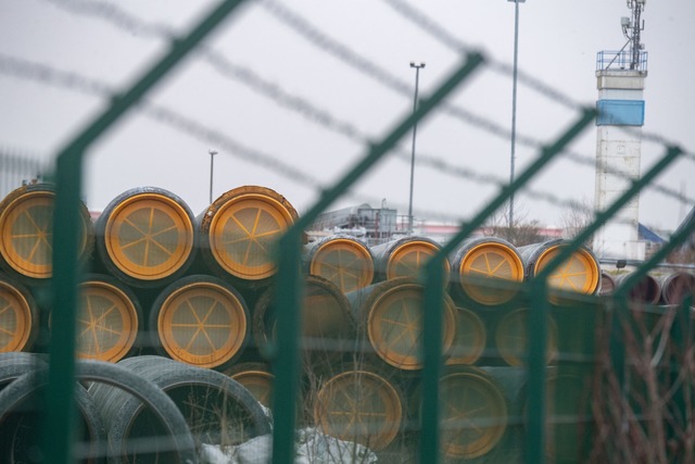 Es gibt Spekulationen &uuml;ber ein In...vestoren an der Pipeline. (Archivbild)  | Foto: Stefan Sauer/dpa