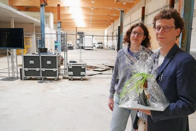 Zwei Jahre nach dem groen Brand gibt es bei der Firma Tschamber ein Richtfest
