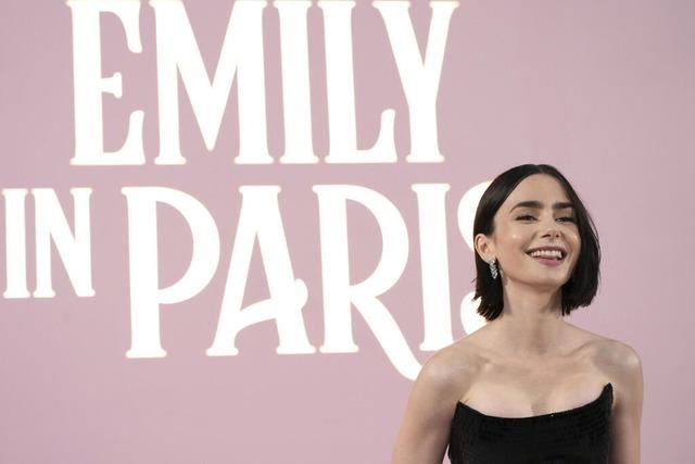 Papstwahl bringt Dreh von "Emily in Paris" in Rom durcheinander