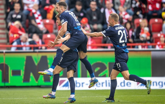 Heidenheim l&auml;sst Union Berlin keine Chance  | Foto: Andreas Gora/dpa